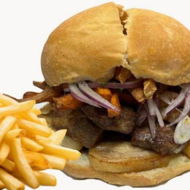 Pork Sandwich "Pan Con Chicharron".