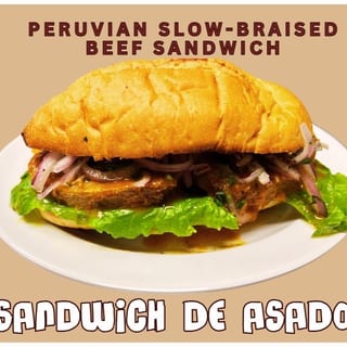 Peruvian slow-braised  beef sandwich - Sandwich de asado peruano